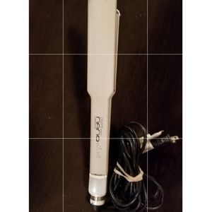 Jibere Nano Silver Ceramic flat Iron 1 1/2.